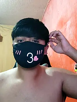 LuisA Femm online show from 18, 2, 2025