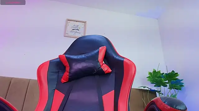 Nikkenyx online show from 7, 7, 2026