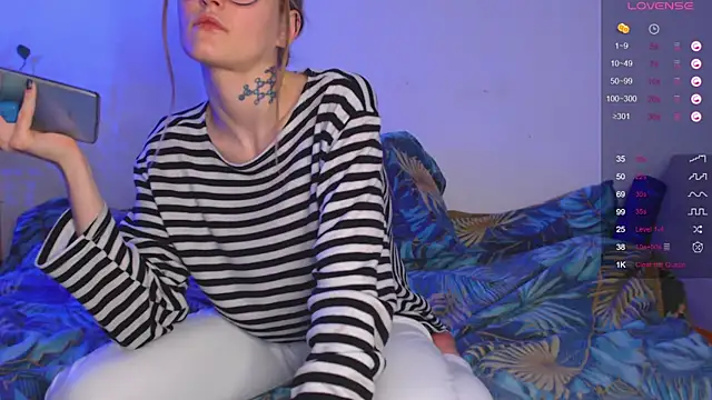 Miss lionheart online show from 4, 3, 2025