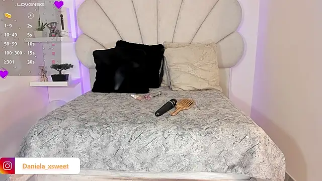 Danielaangelina online show from 23, 9, 2025