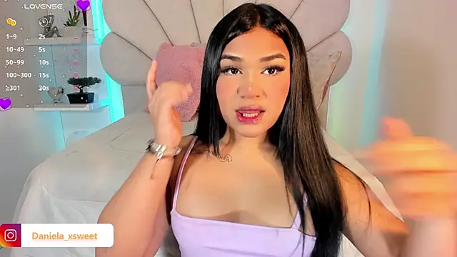 Danielaangelina online show from 3, 10, 2025