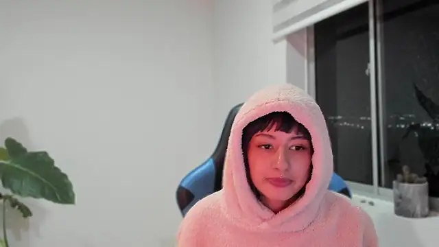 ggor4w33 online show from 10, 9, 2025