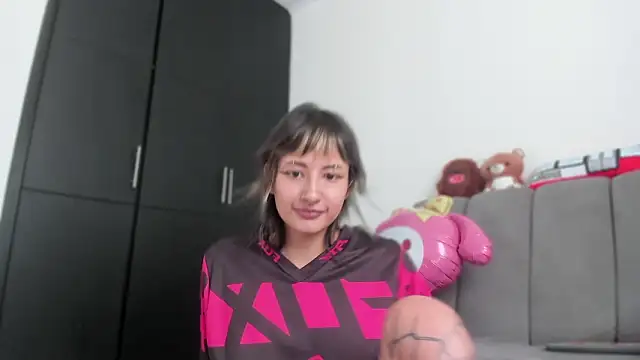 ggor4w33 online show from 13, 3, 2026