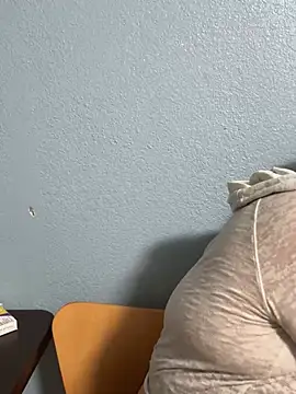 Snapshot of CutiepieMandii143 chatting on 3, 3, 2025 CutiepieMandii143 online show from 3, 3, 2025