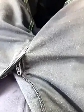 Dam70 online show from 6, 10, 2025