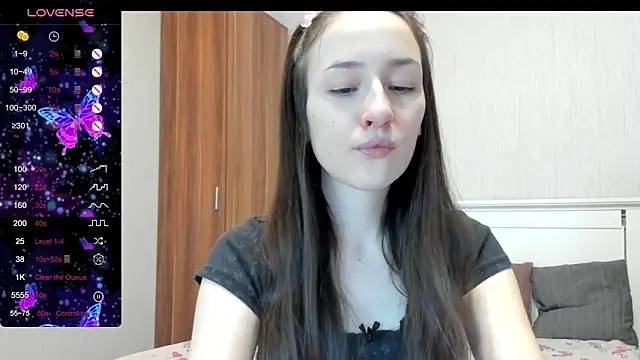 Cute  Nana online show from 7, 2, 2026