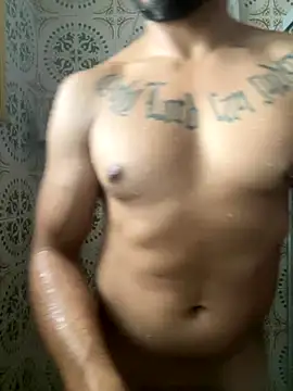 Snapshot of mcloveyiii chatting on 4, 11, 2025 mcloveyiii online show from 4, 11, 2025