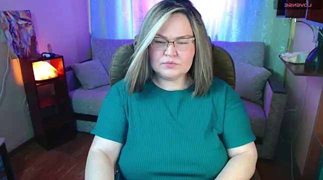 Vivien  wet online show from 17, 3, 2025