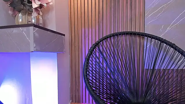 Snapshot of ariana_jhonson1 chatting on 19, 3, 2025 ariana jhonson1 online show from 19, 3, 2025