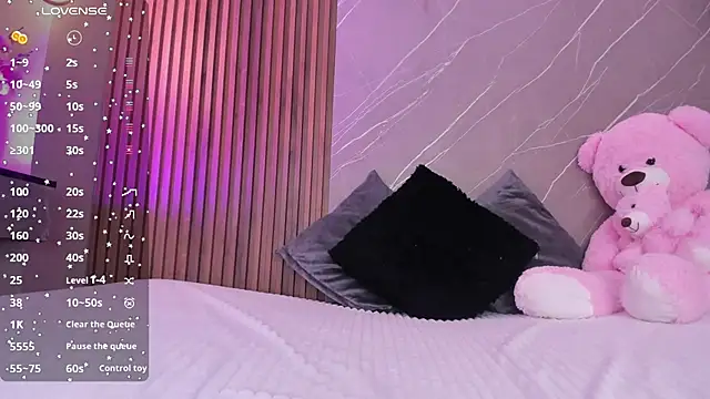 Snapshot of ariana_jhonson1 chatting on 22, 11, 2025 ariana jhonson1 online show from 22, 11, 2025