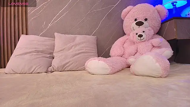 ariana jhonson1 online show from 11, 2, 2026