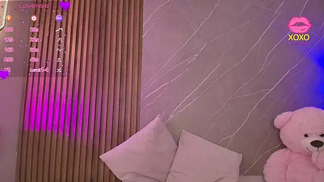 ariana jhonson1 online show from 16, 4, 2026