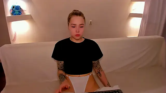 YourMegan online show from 27, 10, 2025