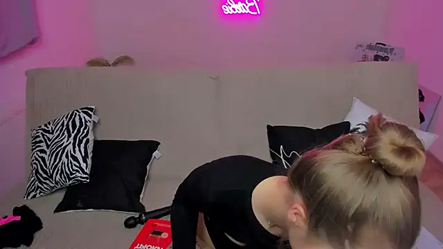 YourMegan online show from 22, 9, 2025