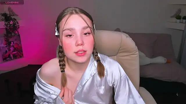 YourMegan online show from 5, 5, 2026