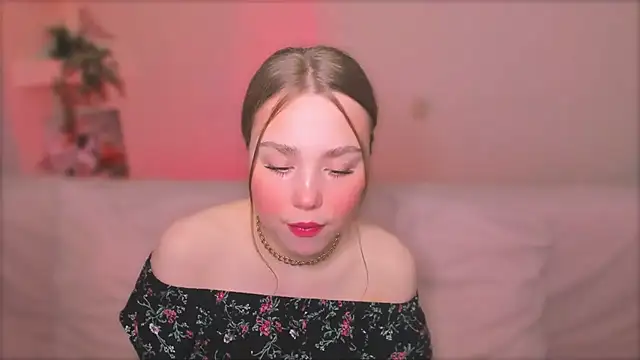 YourMegan online show from 4, 5, 2026