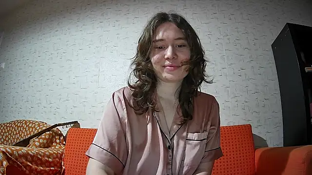 girliemilk online show from 11, 1, 2026