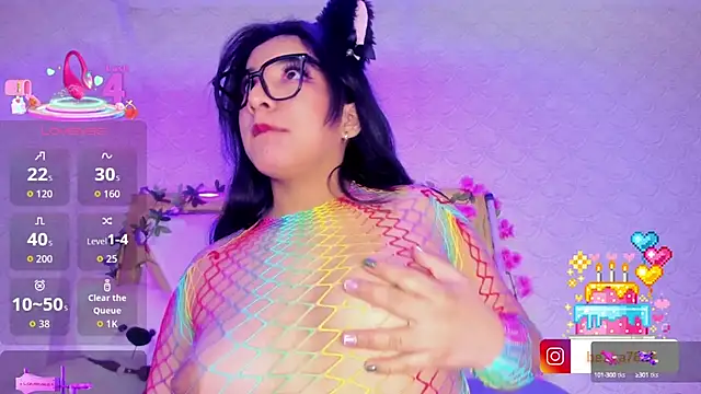 BeccaMathew online show from 9, 10, 2025