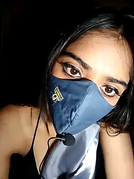 RAYI 01 online show from 22, 3, 2025