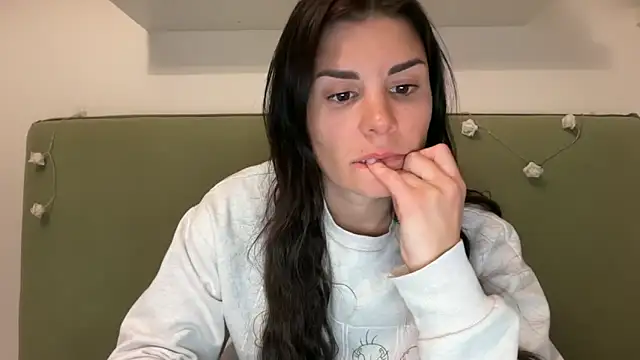 Petitecookie online show from 29, 4, 2026