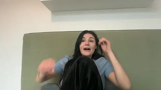 Petitecookie online show from 9, 3, 2026