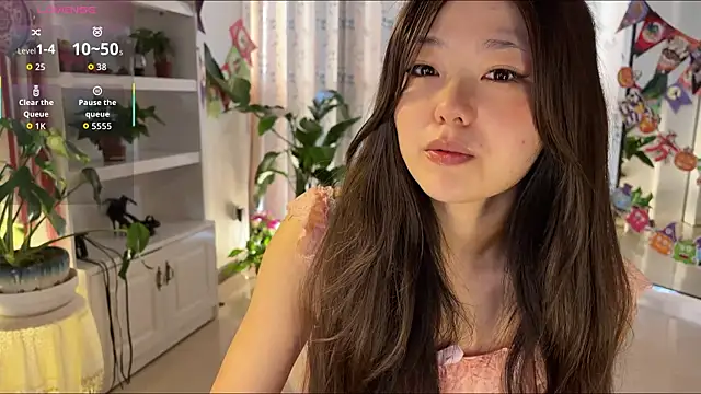 nanaliu6 online show from 28, 10, 2025