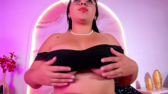 Snapshot of Sofii_Lopezz chatting on 10, 3, 2025 Sofii Lopezz online show from 10, 3, 2025