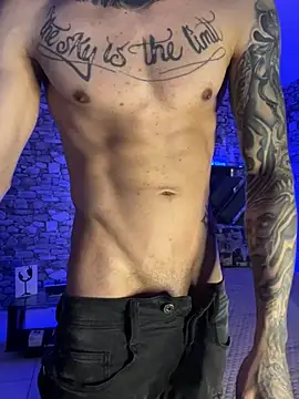 Walker Thomas1 online show from 15, 3, 2025