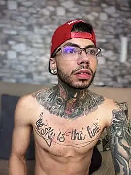 Walker Thomas1 online show from 7, 3, 2025