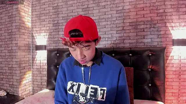 Allen Starck online show from 4, 2, 2026