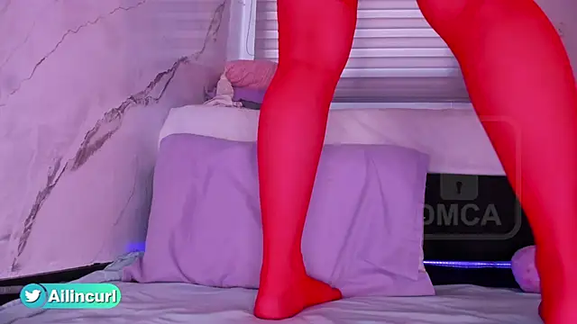 ailin curl online show from 4, 10, 2025