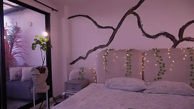 soidai miiu online show from 22, 9, 2025