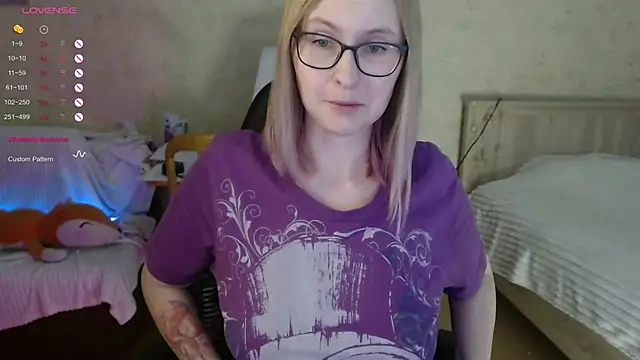 Agatha Mott online show from 24, 10, 2025