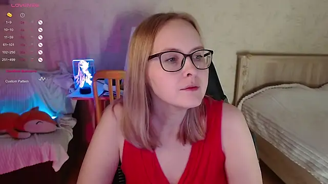 Agatha Mott online show from 7, 11, 2025