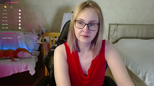 Agatha Mott online show from 25, 10, 2025