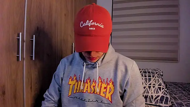 Mastrangelo xxx online show from 17, 10, 2025