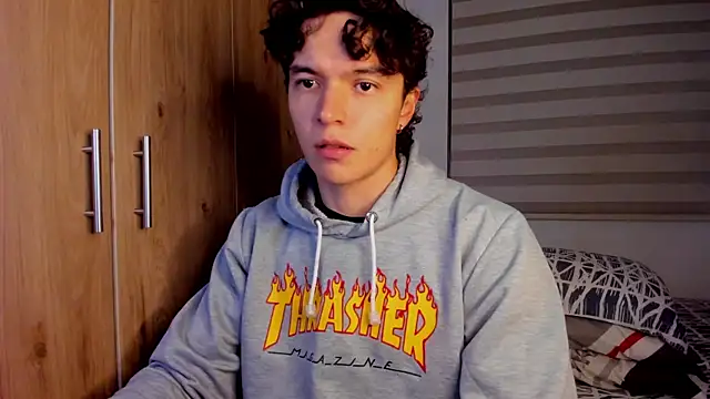 Mastrangelo xxx online show from 20, 12, 2025