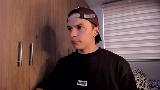 Mastrangelo xxx online show from 19, 11, 2025