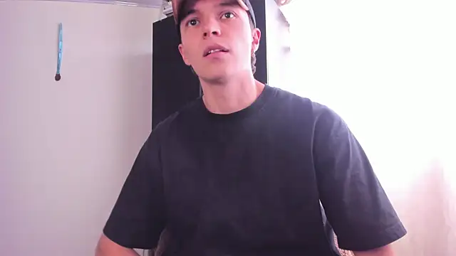 Mastrangelo xxx online show from 17, 3, 2025