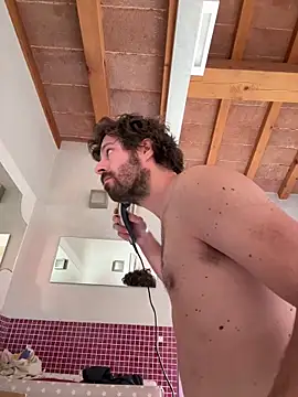 Ovett086 online show from 11, 4, 2026