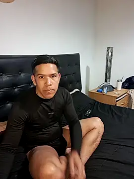 liamlara online show from 2, 10, 2025