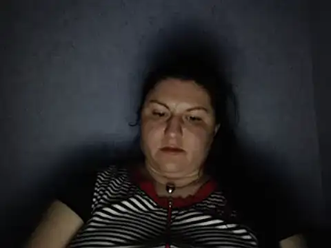 KiraSwee online show from 26, 9, 2025