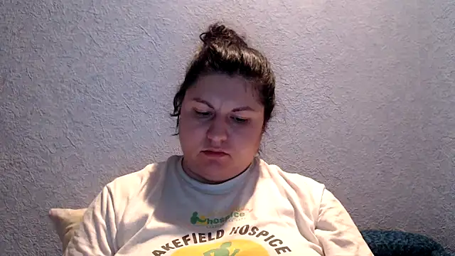 KiraSwee online show from 16, 11, 2025