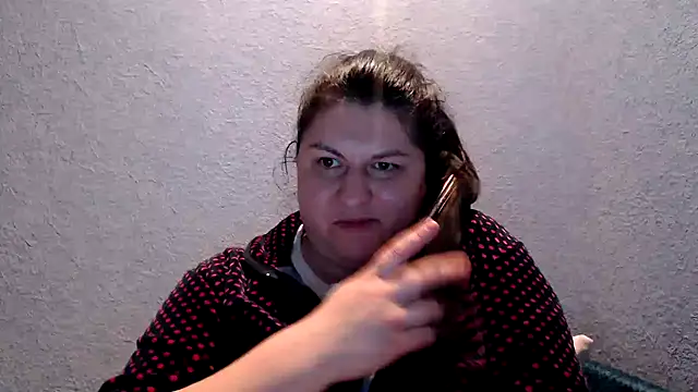 KiraSwee online show from 23, 10, 2025