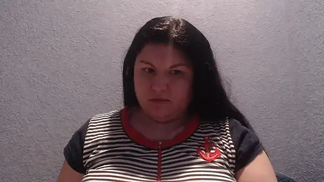 KiraSwee online show from 18, 12, 2025