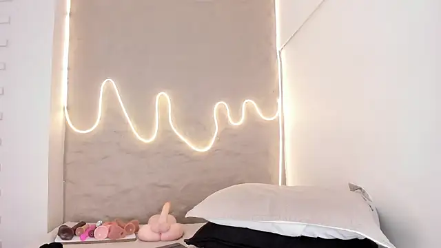 Demy Ruiz online show from 23, 9, 2025