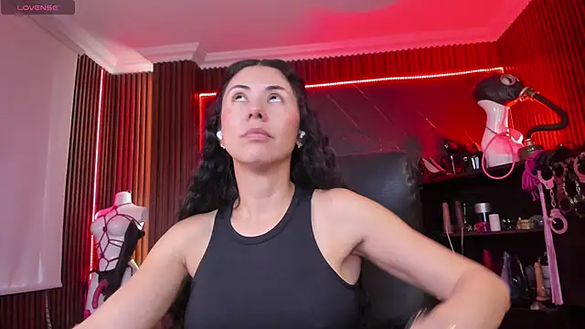 XiaQueen online show from 15, 11, 2025