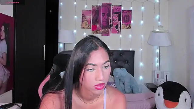 Alissemasiel online show from 13, 4, 2026