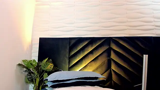 Snapshot of Gabriell_ramirez chatting on 31, 10, 2025 Gabriell ramirez online show from 31, 10, 2025