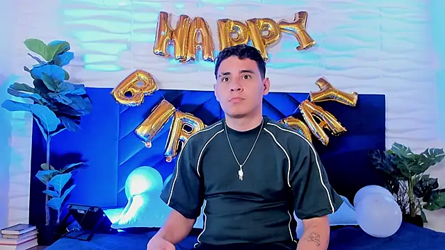 Snapshot of Gabriell_ramirez chatting on 11, 10, 2025 Gabriell ramirez online show from 11, 10, 2025